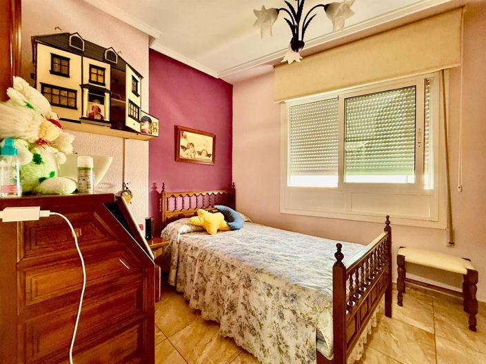 Image No.20-2 Bed Apartment for sale