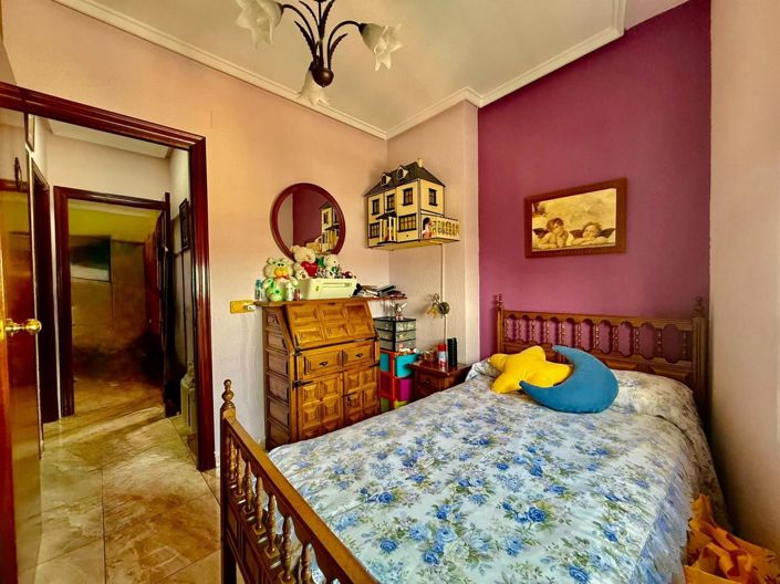 Image No.22-2 Bed Apartment for sale