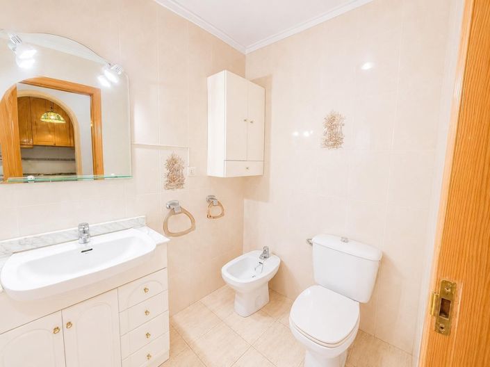 Image No.9-1 Bed Apartment for sale