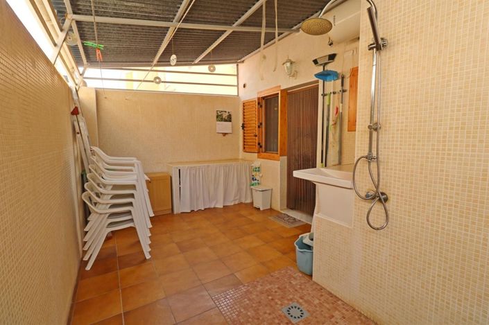 Image No.14-3 Bed House for sale