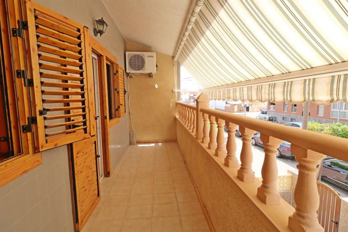 Image No.20-3 Bed House for sale