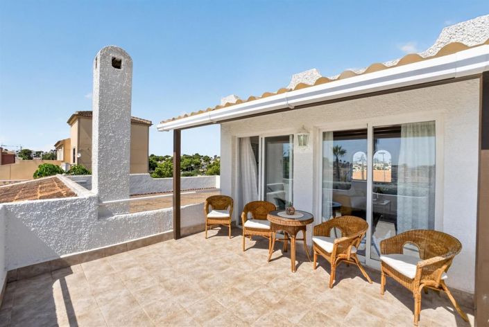 Image No.3-3 Bed Villa for sale