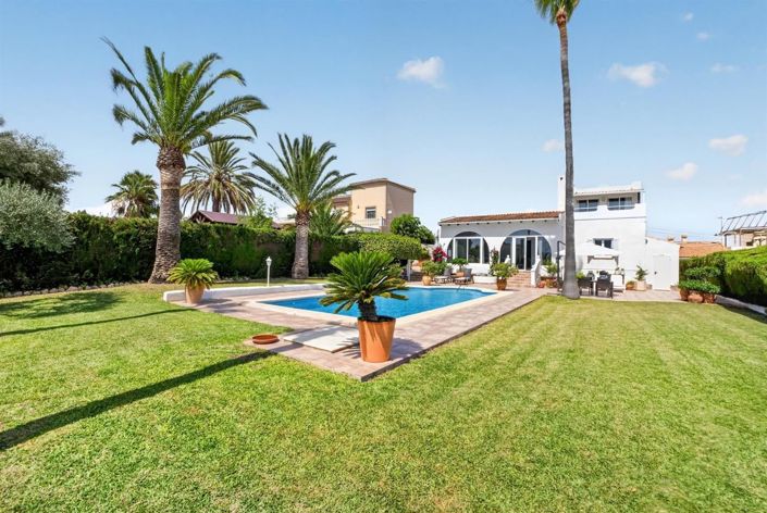 Image No.36-3 Bed Villa for sale