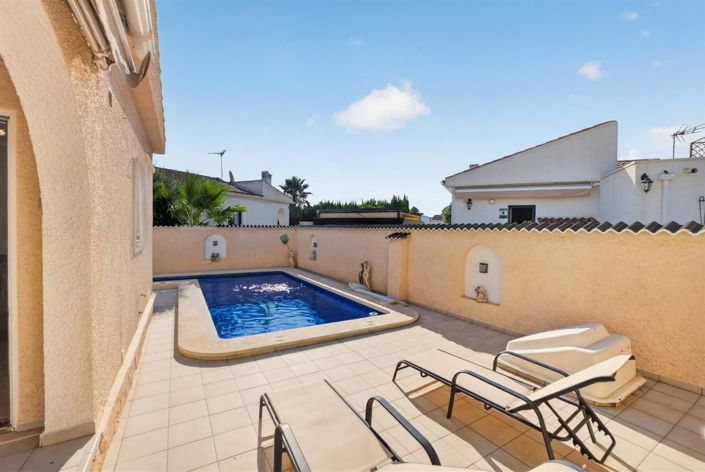 Image No.23-Villa de 3 chambres à vendre à Torrevieja