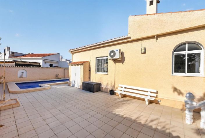 Image No.25-Villa de 3 chambres à vendre à Torrevieja