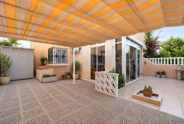 Image No.4-Maison de 2 chambres à vendre à Torrevieja