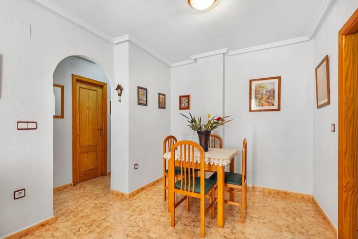Image No.8-Appartement de 2 chambres à vendre à Torrevieja
