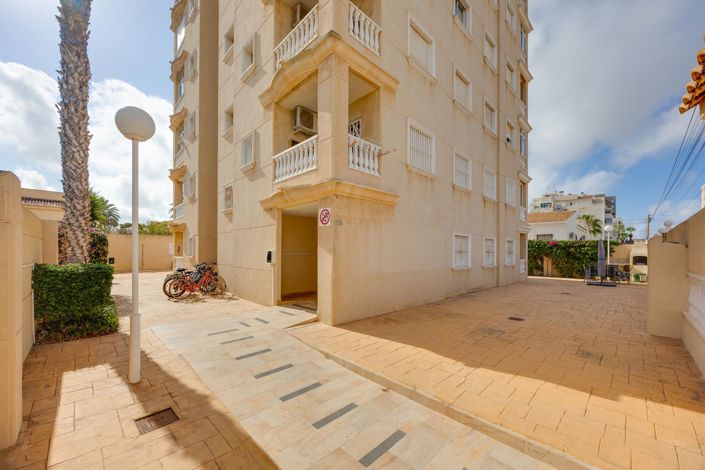 Image No.30-Appartement de 2 chambres à vendre à Torrevieja