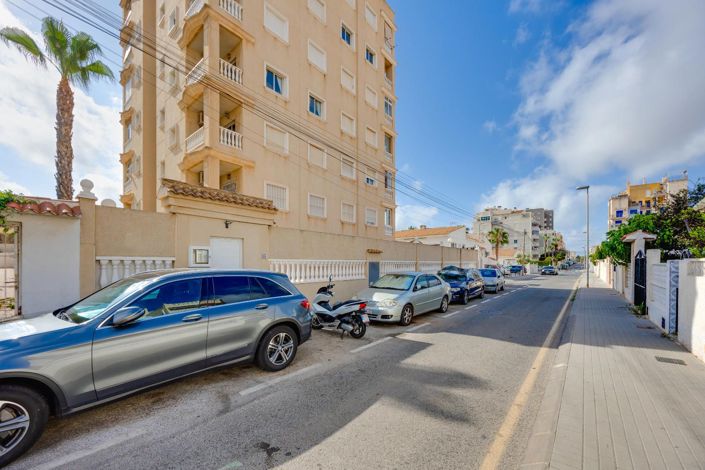 Image No.39-Appartement de 2 chambres à vendre à Torrevieja