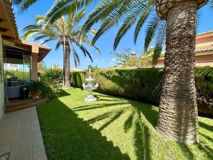 Image No.11-3 Bed Villa for sale