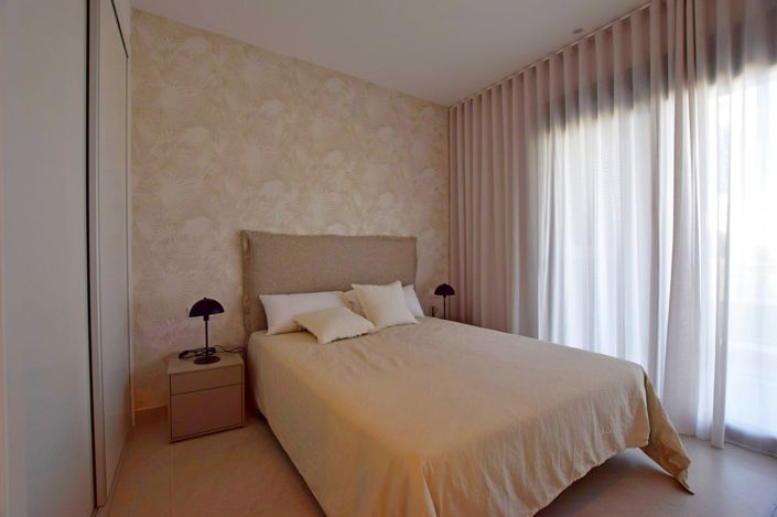 Image No.16-2 Bed Apartment for sale