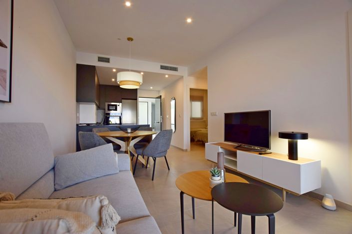 Image No.18-2 Bed Apartment for sale