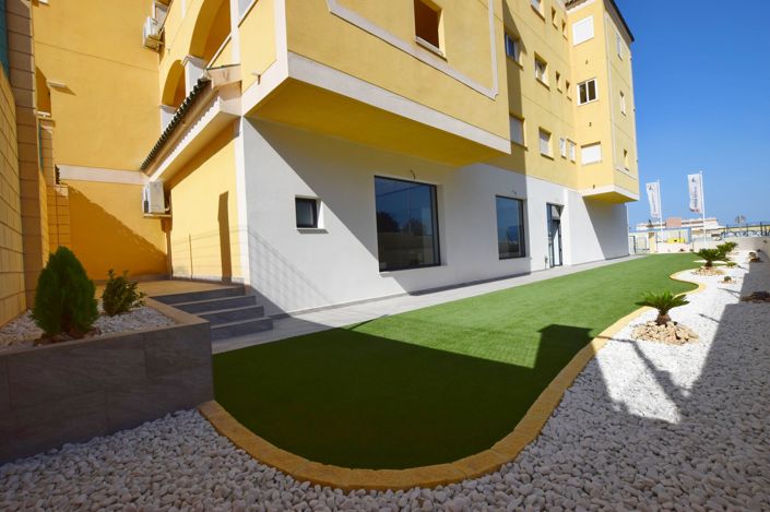 Image No.19-2 Bed Apartment for sale