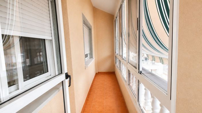Image No.3-Appartement de 2 chambres à vendre à Torrevieja