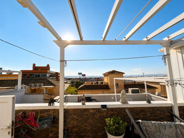 Image No.2-Bungalow de 2 chambres à vendre à Torrevieja