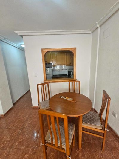 Image No.2-Appartement de 2 chambres à vendre à Torrevieja