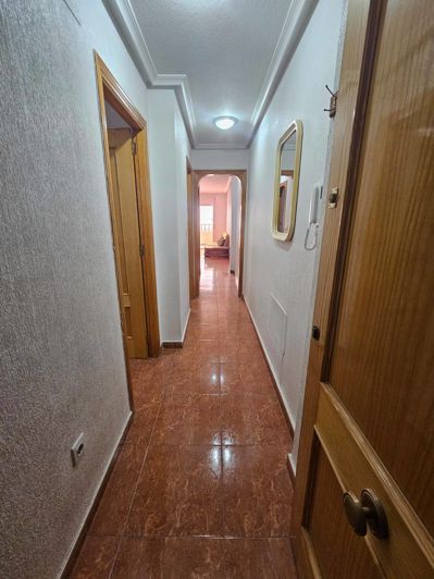 Image No.4-Appartement de 2 chambres à vendre à Torrevieja