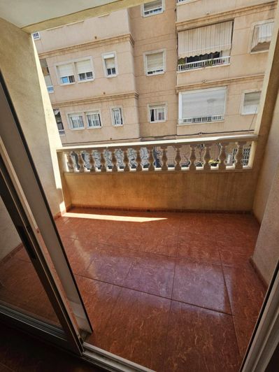 Image No.6-Appartement de 2 chambres à vendre à Torrevieja