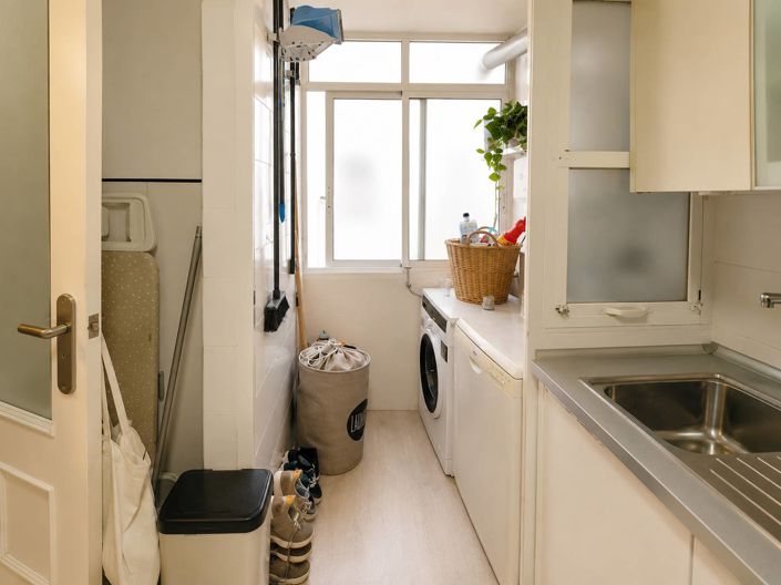 Image No.11-3 Bed Apartment for sale