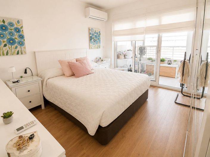 Image No.3-3 Bed Apartment for sale