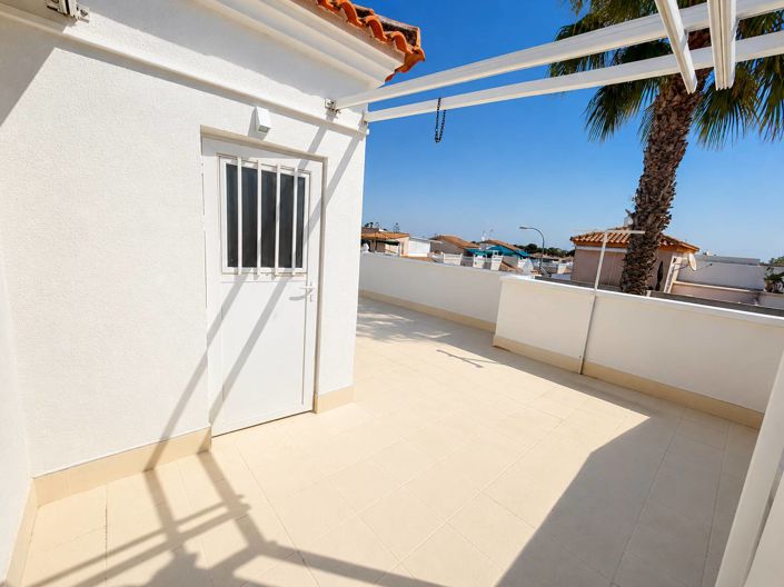 Image No.3-Maison de ville de 3 chambres à vendre à Torrevieja