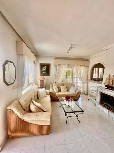 Image No.28-3 Bed Villa for sale