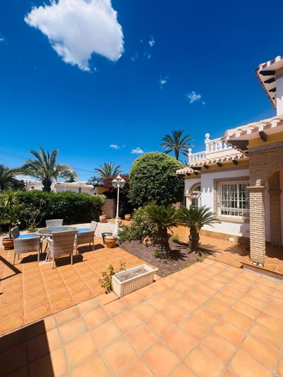 Image No.9-3 Bed Villa for sale