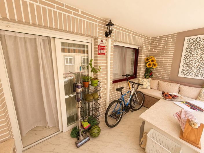 Image No.12-4 Bed Apartment for sale