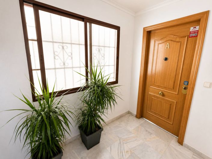 Image No.24-4 Bed Apartment for sale