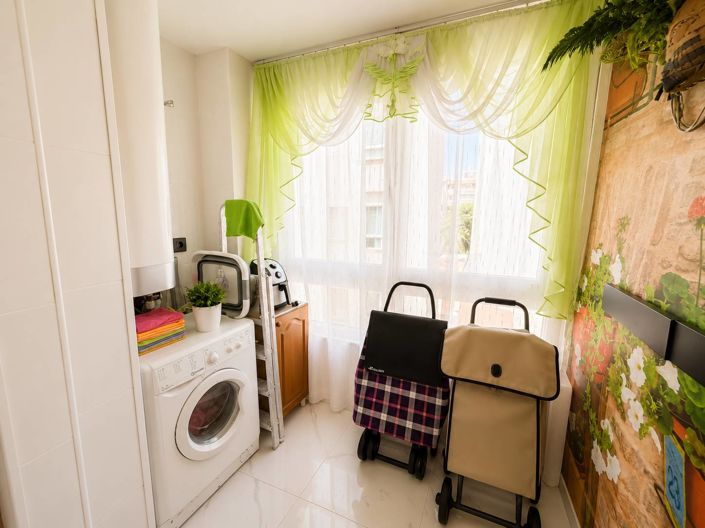 Image No.25-4 Bed Apartment for sale