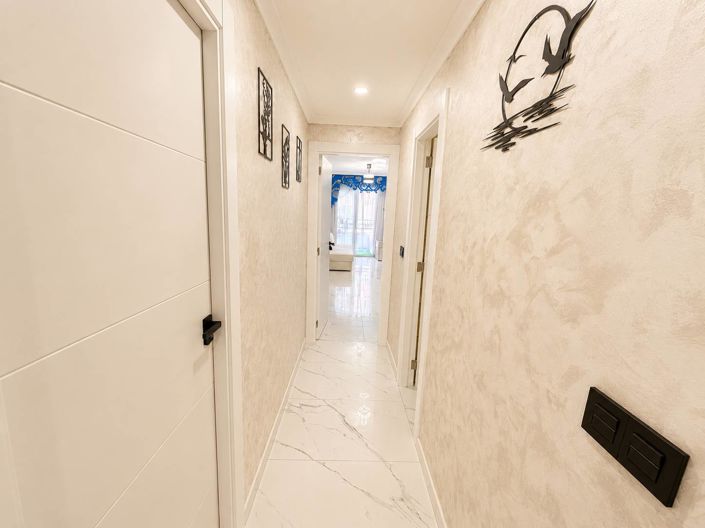 Image No.27-4 Bed Apartment for sale