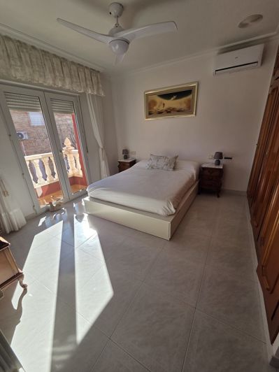 Image No.15-5 Bed Villa for sale