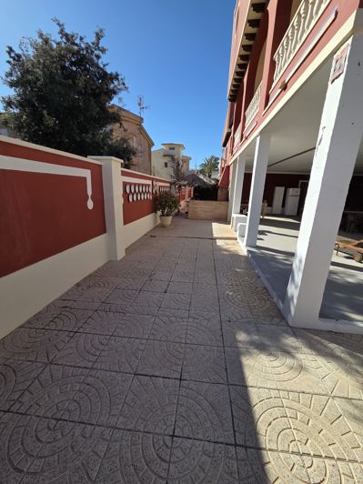Image No.44-5 Bed Villa for sale
