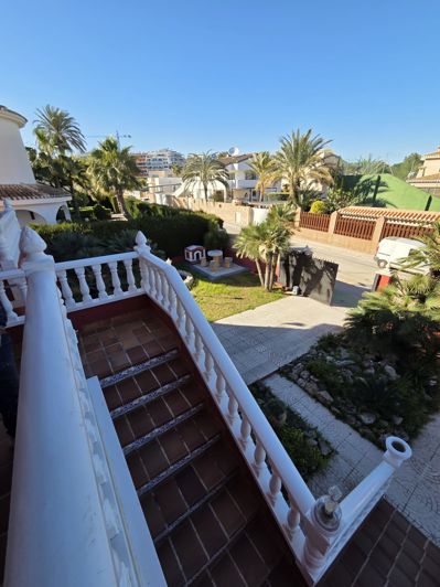 Image No.8-5 Bed Villa for sale