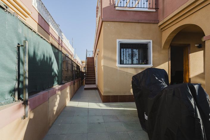 Image No.24-Villa de 2 chambres à vendre à Torrevieja