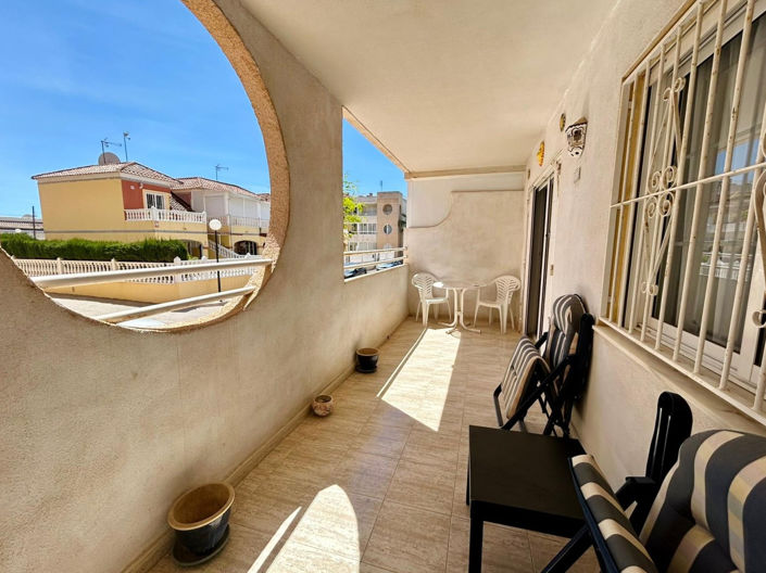 Image No.26-Appartement de 2 chambres à vendre à Torrevieja
