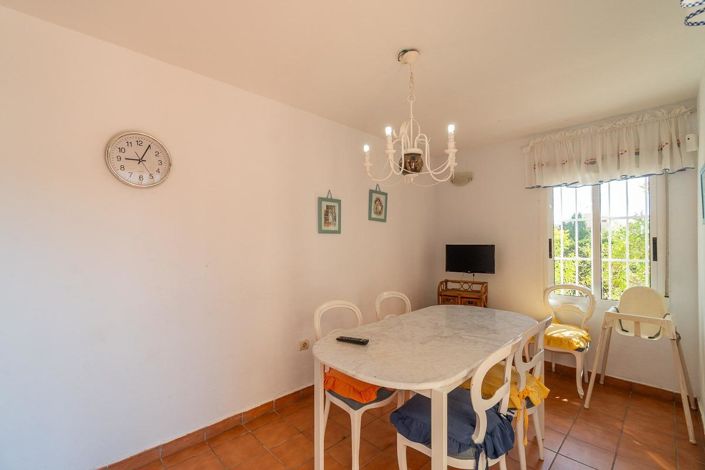 Image No.15-4 Bed Villa for sale