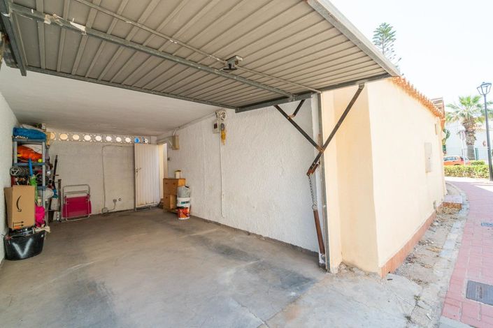 Image No.37-4 Bed Villa for sale
