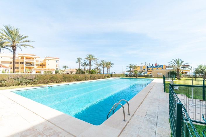 Image No.40-2 Bed Apartment for sale