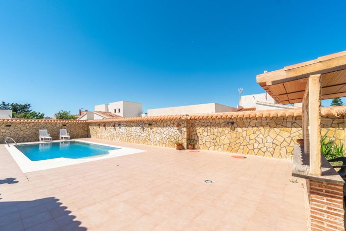 Image No.26-Villa de 4 chambres à vendre à Torrevieja