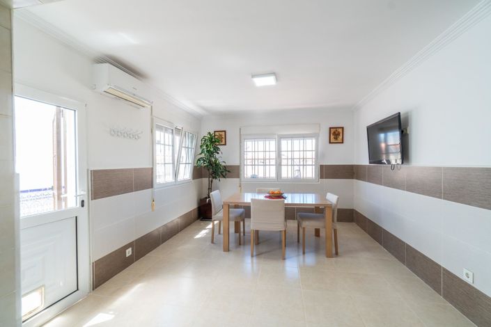 Image No.36-Villa de 4 chambres à vendre à Torrevieja