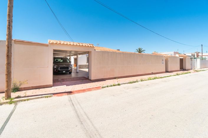 Image No.5-Villa de 4 chambres à vendre à Torrevieja