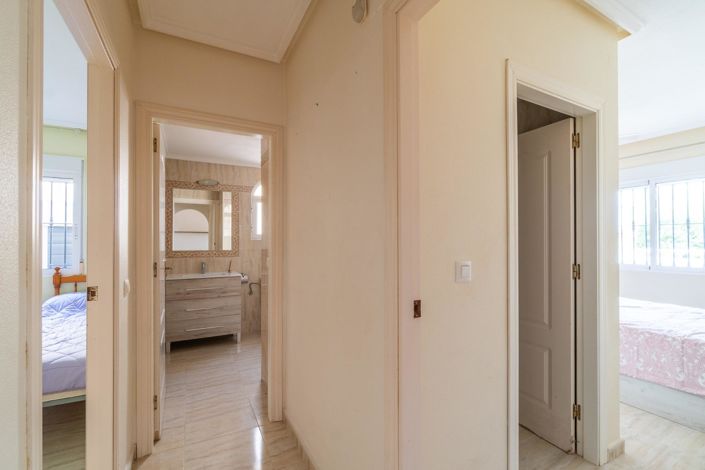 Image No.15-2 Bed Apartment for sale
