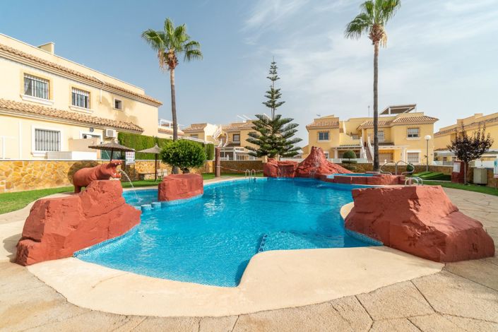 Image No.22-2 Bed Apartment for sale