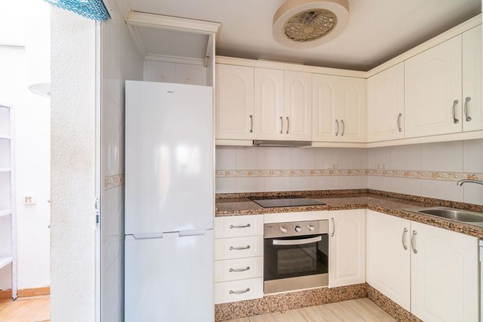 Image No.6-2 Bed Apartment for sale