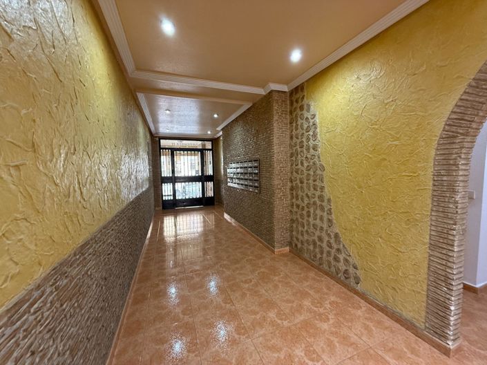 Image No.23-Penthouse de 2 chambres à vendre à Torrevieja