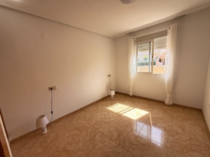 Image No.5-Penthouse de 2 chambres à vendre à Torrevieja