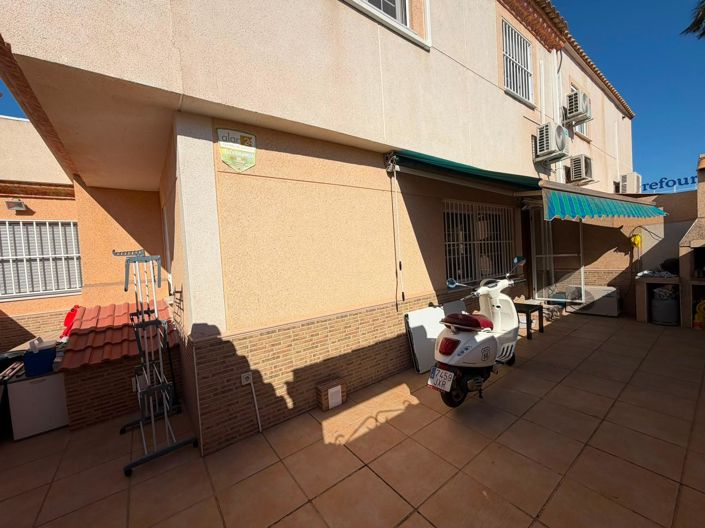 Image No.9-Villa de 3 chambres à vendre à Torrevieja