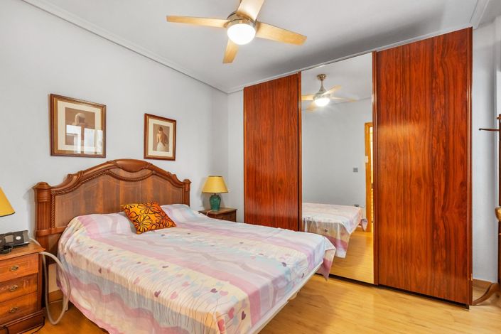 Image No.14-2 Bed Apartment for sale