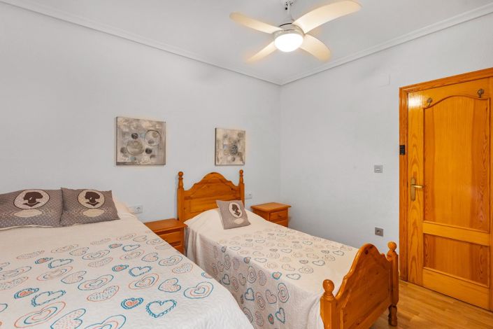 Image No.22-2 Bed Apartment for sale